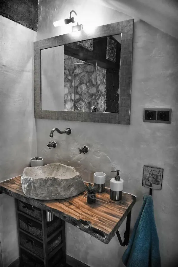 Cova Safaja Apartment Sant Quirze Safaja Spain