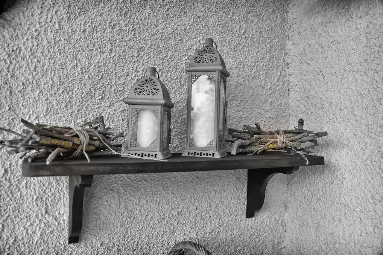 Cova Safaja Apartment Sant Quirze Safaja